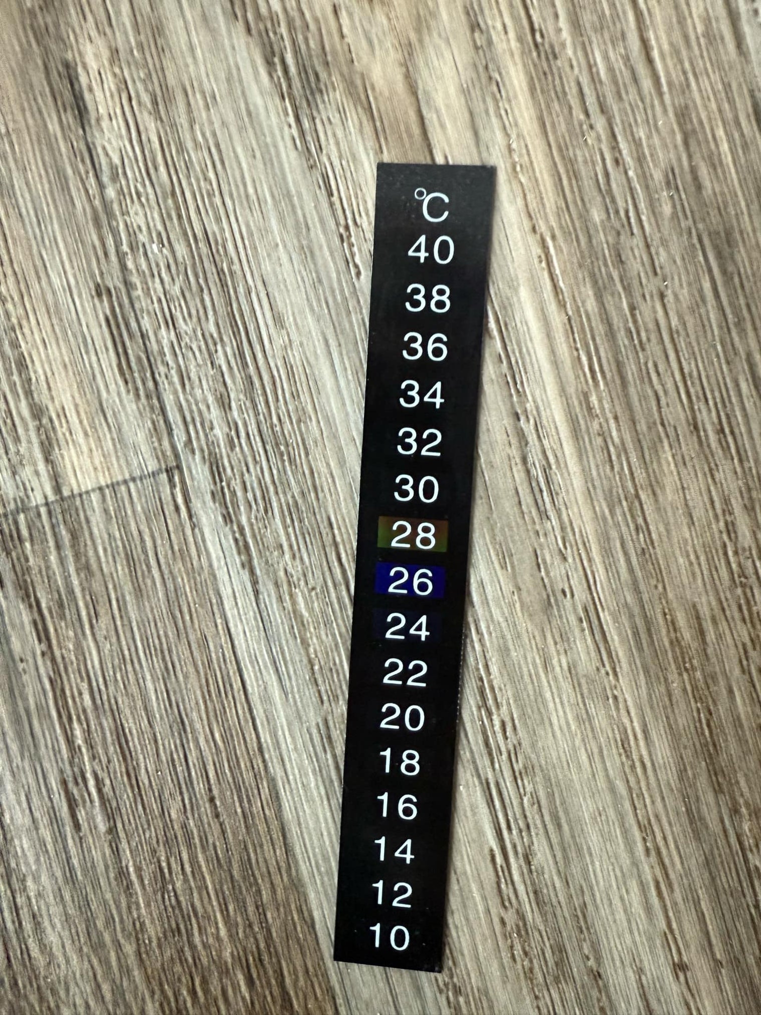 AE Thermometer Sticker (10°C - 40°C)