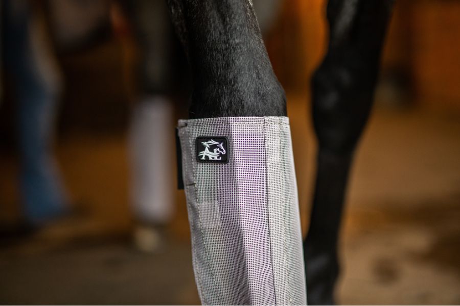 Buzz off Fly boots logo