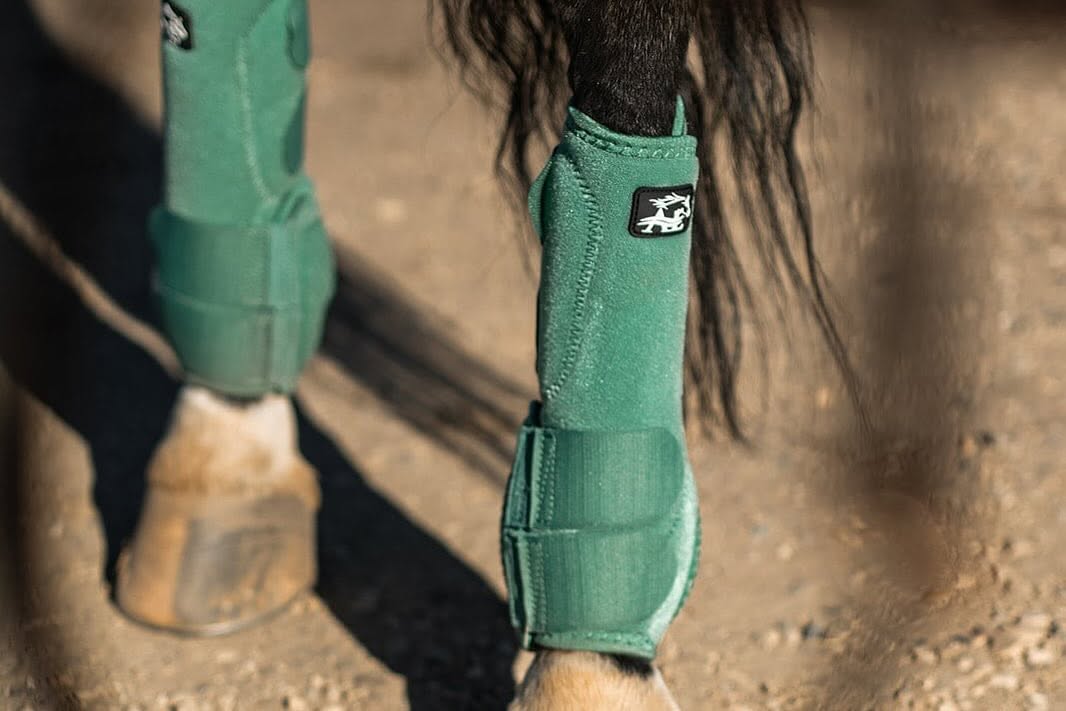 V20x HIND Botte de protection sport