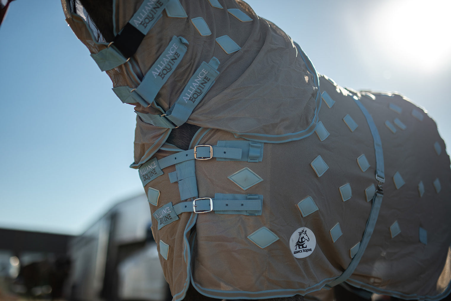 Magnetic blanket front quarter view